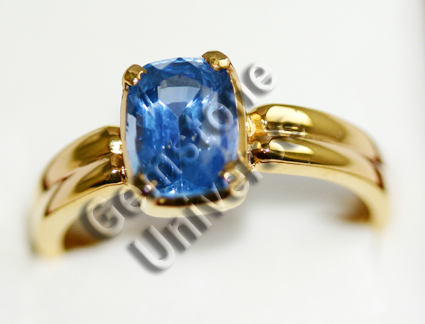  Natural Ceylon Blue Sapphire of 2.92 carats set in 22KDM Hallmarked Gold ring.Gemstoneuniverse.com