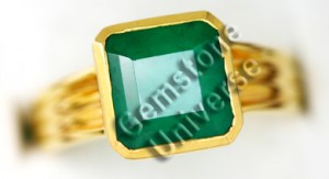 Natural Brazilian Emerald of 3.52 cts Gemstoneuniverse.com Local Inventory Collection No. 3030b