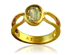 Natural Unheated Yellow Sapphire/Pukhraj-The gemstone of Jupiter/Guru-Gemstoneuniverse.com