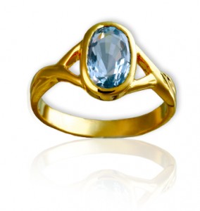 Natural Unheated Ceylon Blue Sapphire of 3.8 ct Gemstoneuniverse.com