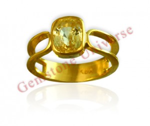 Natural Untreated Ceylonese Yellow Sapphire of 2.82 Carats Gemstoneuniverse.com