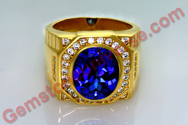 Blue Sapphire unheated natural Burma Blue Sapphire with Royal Blue Color