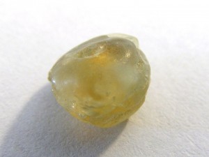 yellow sapphire rough